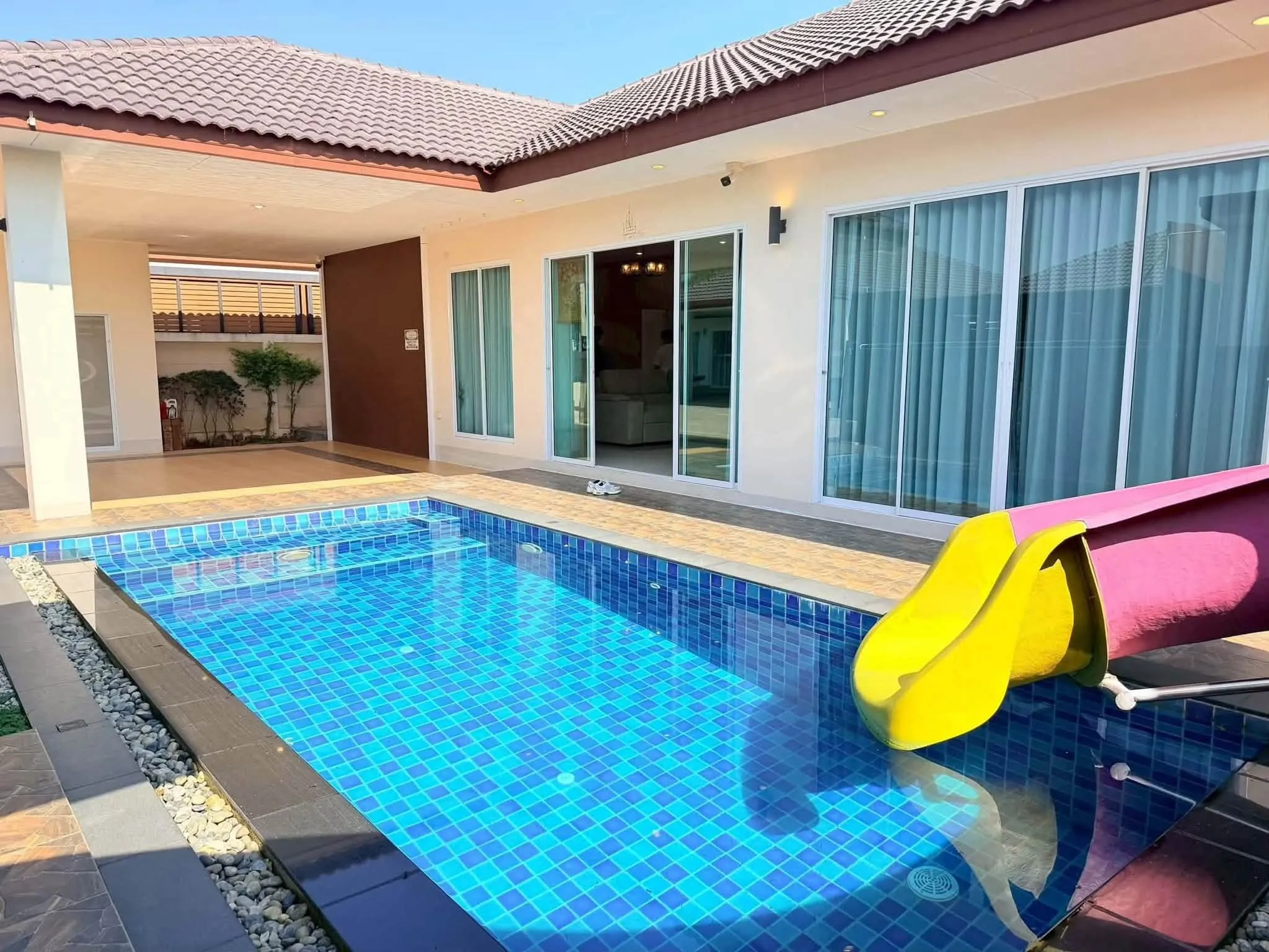 Modern Corner Pool Villa at Garden Ville 5 Huay Yai