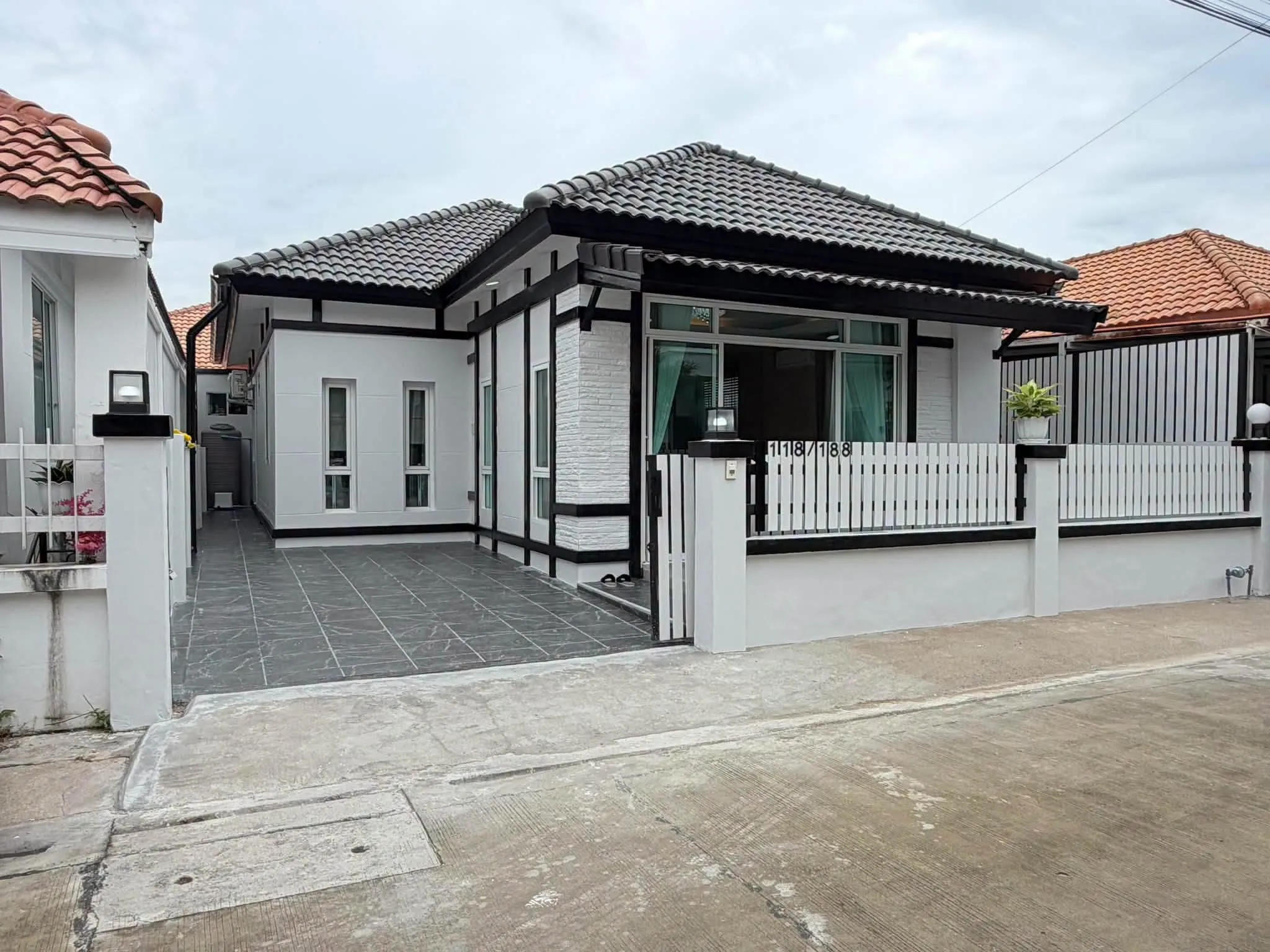 Newly Renovated Modern Single-Story Home at TW Park View, Pattaya