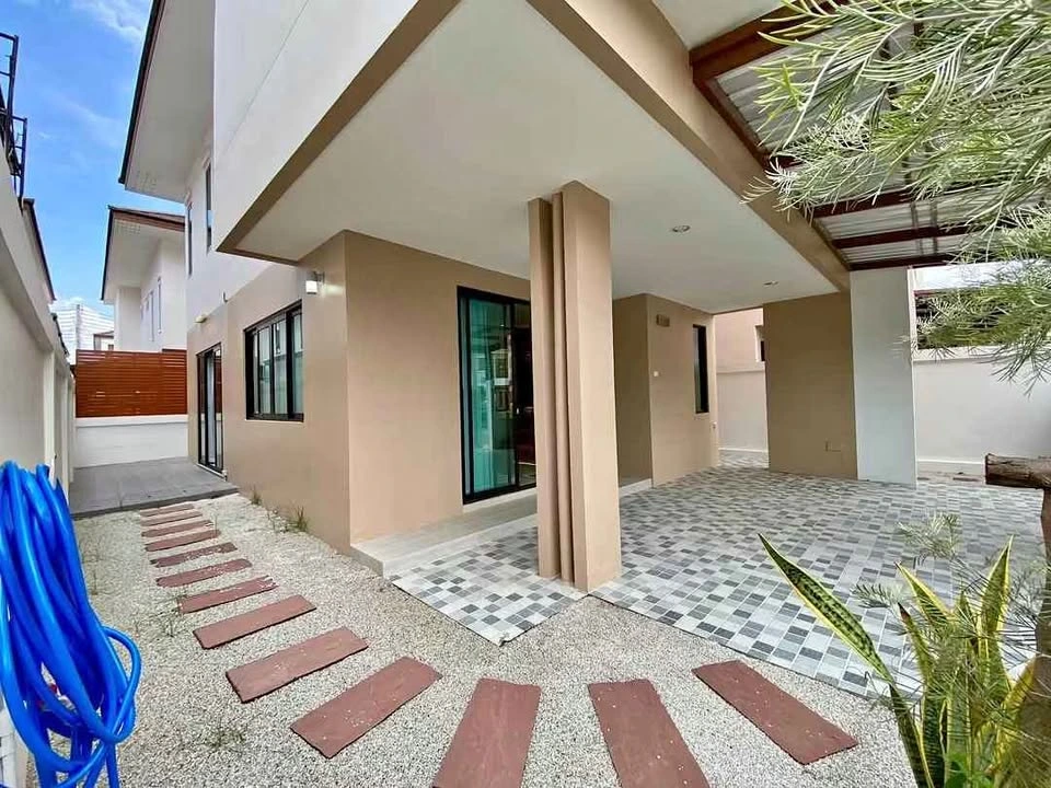 Modern Fully Furnished Home at The Delight Cozy, Pattanakarn Pattaya