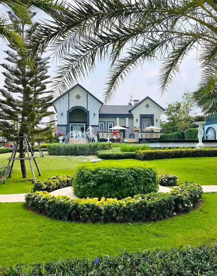 Modern Fully Furnished Townhome at Golden Town Khao Talo